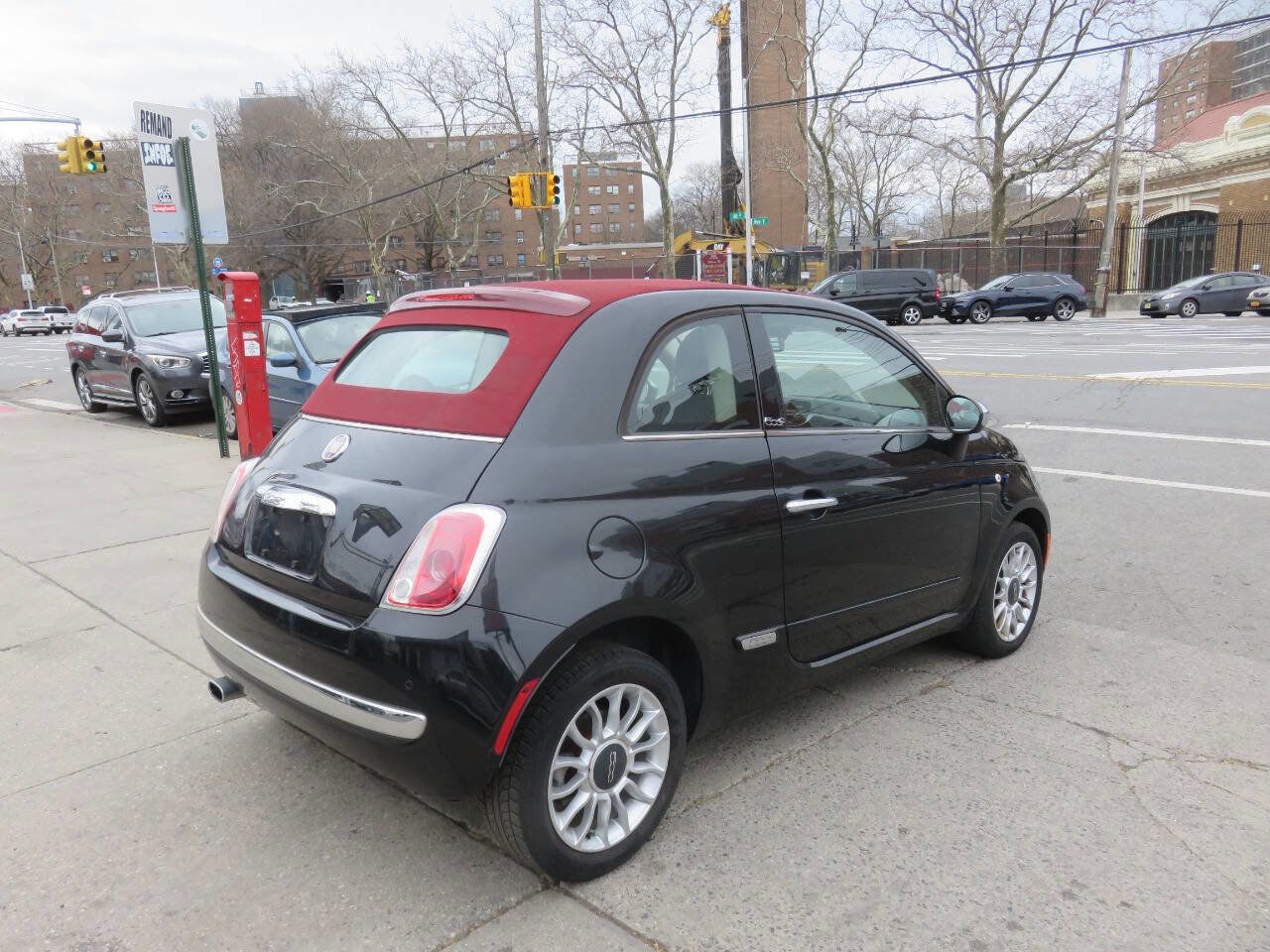 Used 2012 FIAT 500 Lounge w/ Luxury Leather Pkg image 4