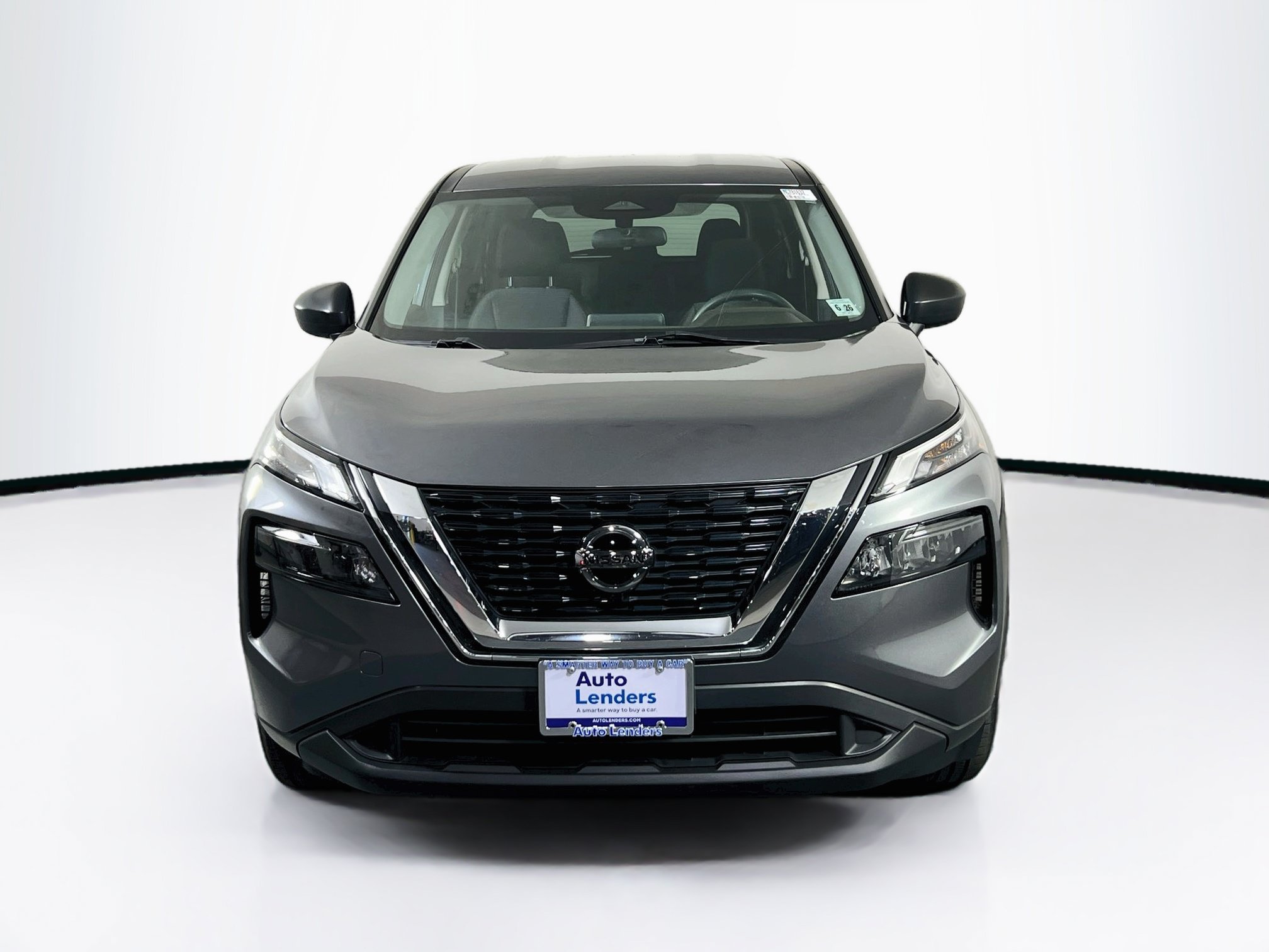 Used 2021 Nissan Rogue S AWD/4WD image 2