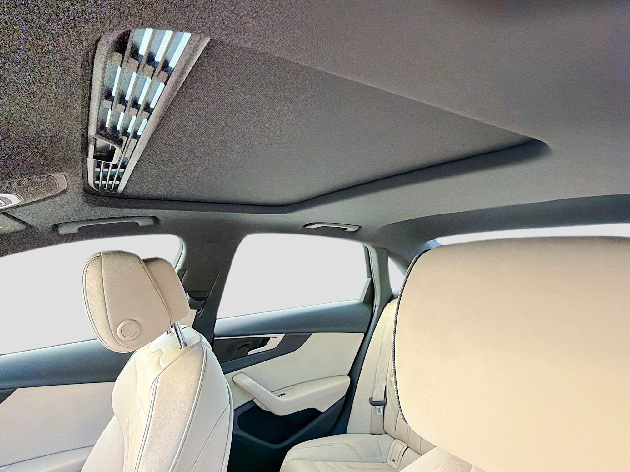 Used 2021 Audi A4 2.0T Premium w/ Convenience Package image 26