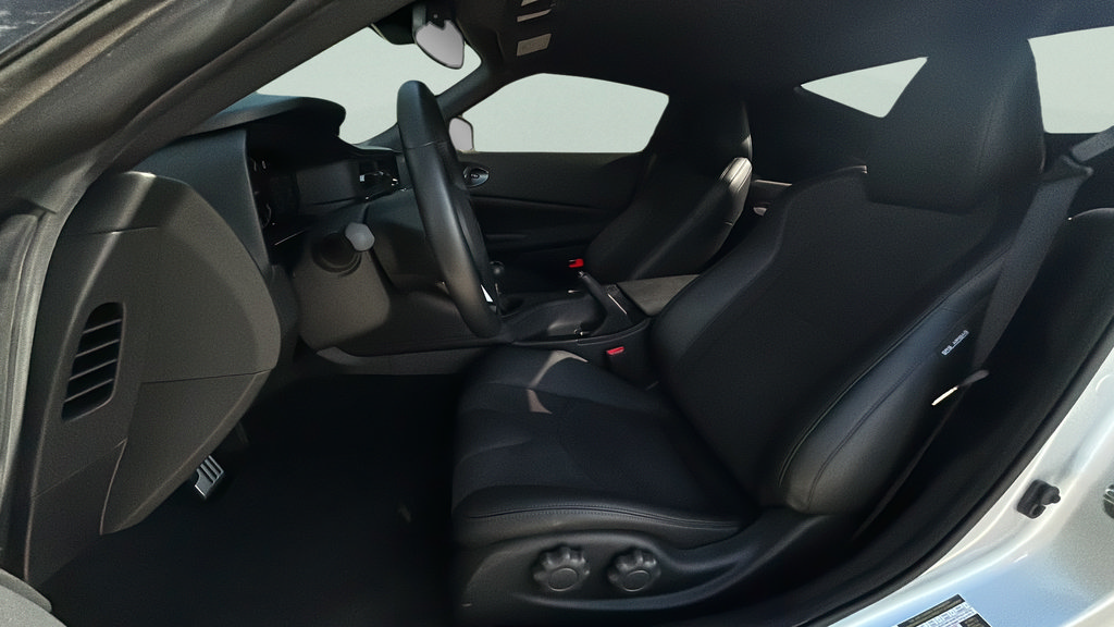 Used 2025 Nissan Z Performance w/ Floor Mat Package RWD image 23