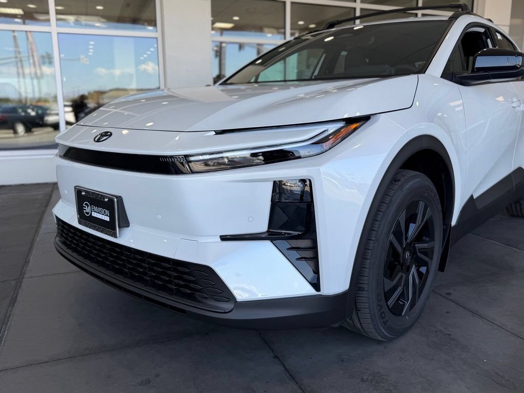 New 2026 Toyota C-HR AWD/4WD image 3