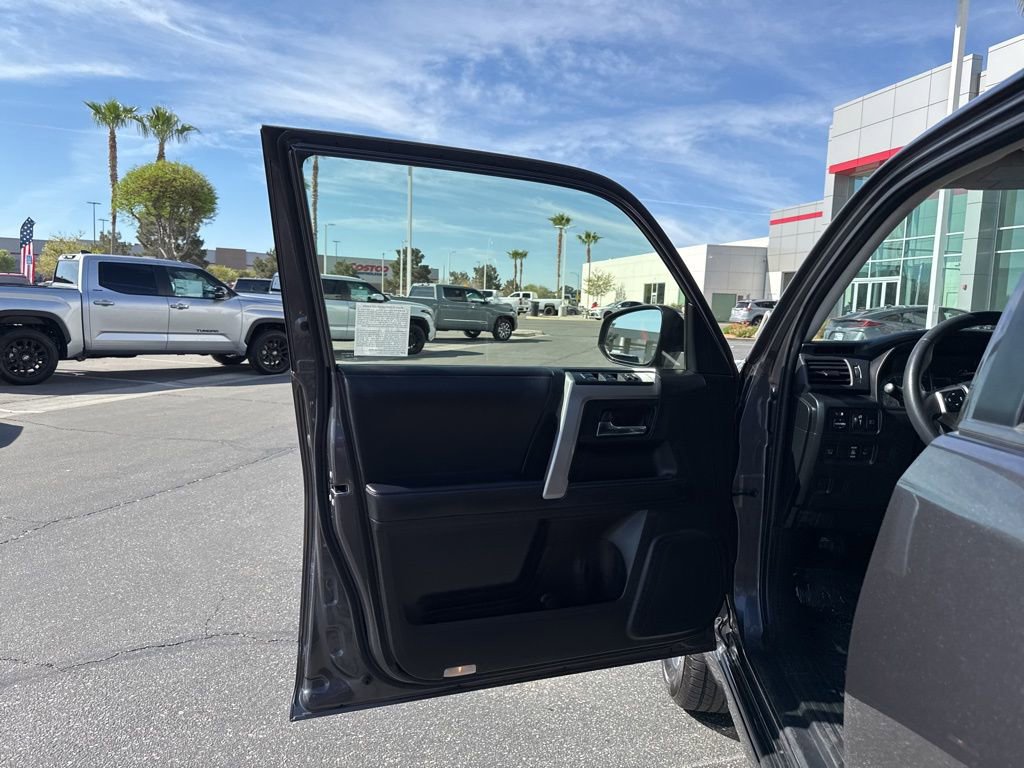 Certified 2022 Toyota 4Runner TRD Sport w/ Technology Package image 10
