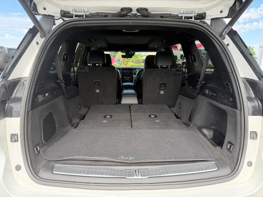 Certified 2021 Jeep Grand Cherokee L Summit w/ Advanced Protech Group IV AWD/4WD image 26