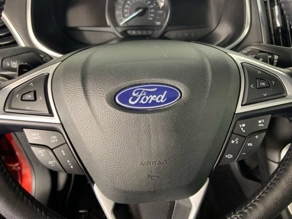 Used 2018 Ford Edge Sport w/ Equipment Group 401A AWD/4WD image 32