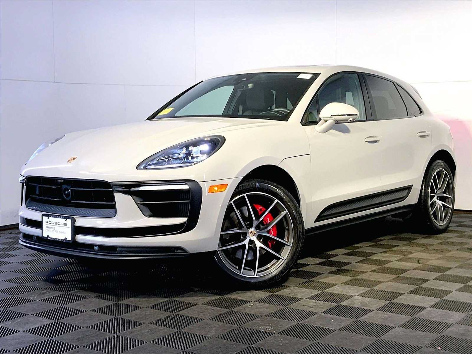 Certified 2024 Porsche Macan S