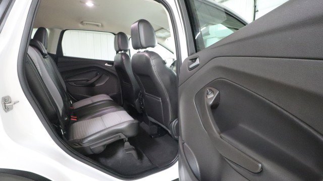 Used 2017 Ford Escape SE w/ SE Sport Appearance Package AWD/4WD image 11