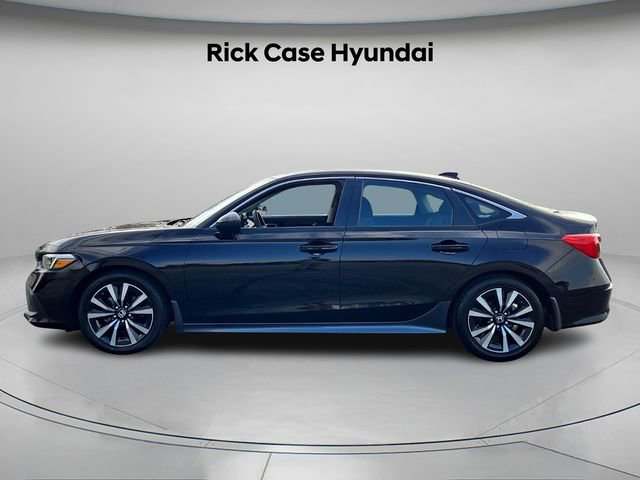 Used 2024 Honda Civic EX image 3