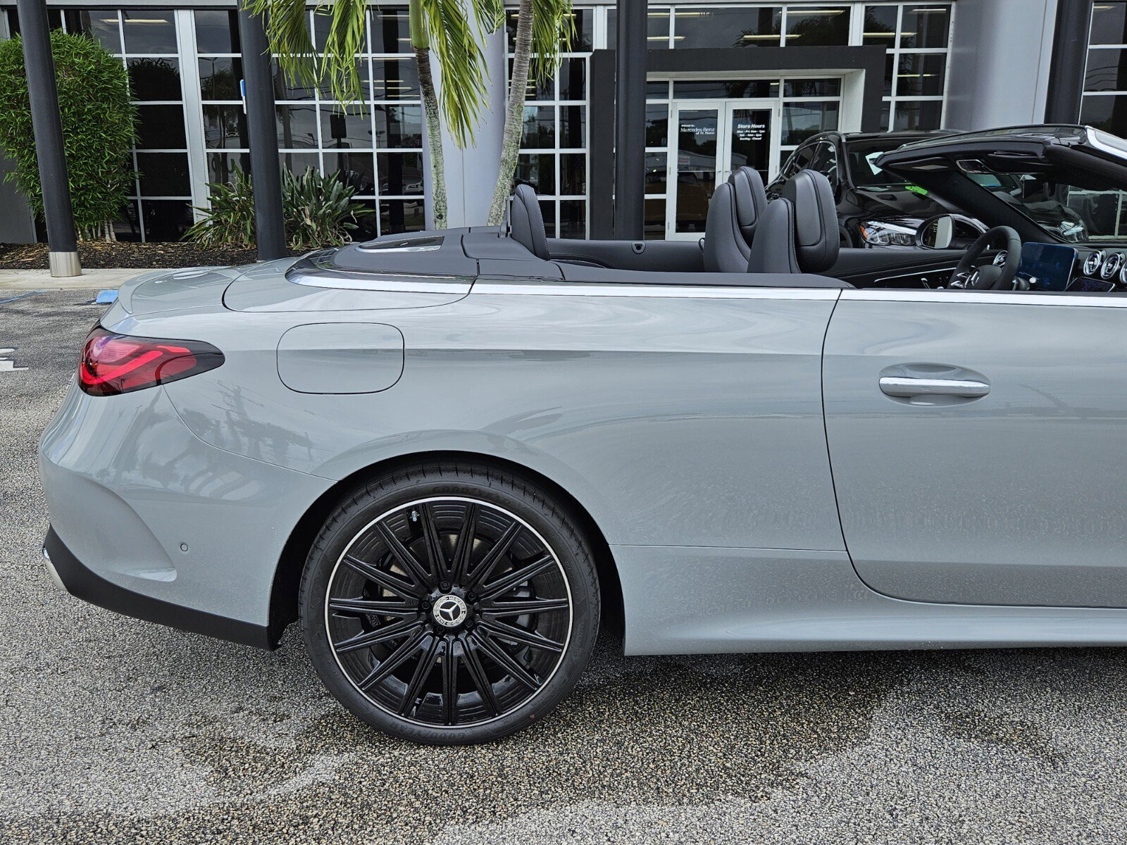 New 2026 Mercedes-Benz CLE 450 4MATIC Cabriolet image 4
