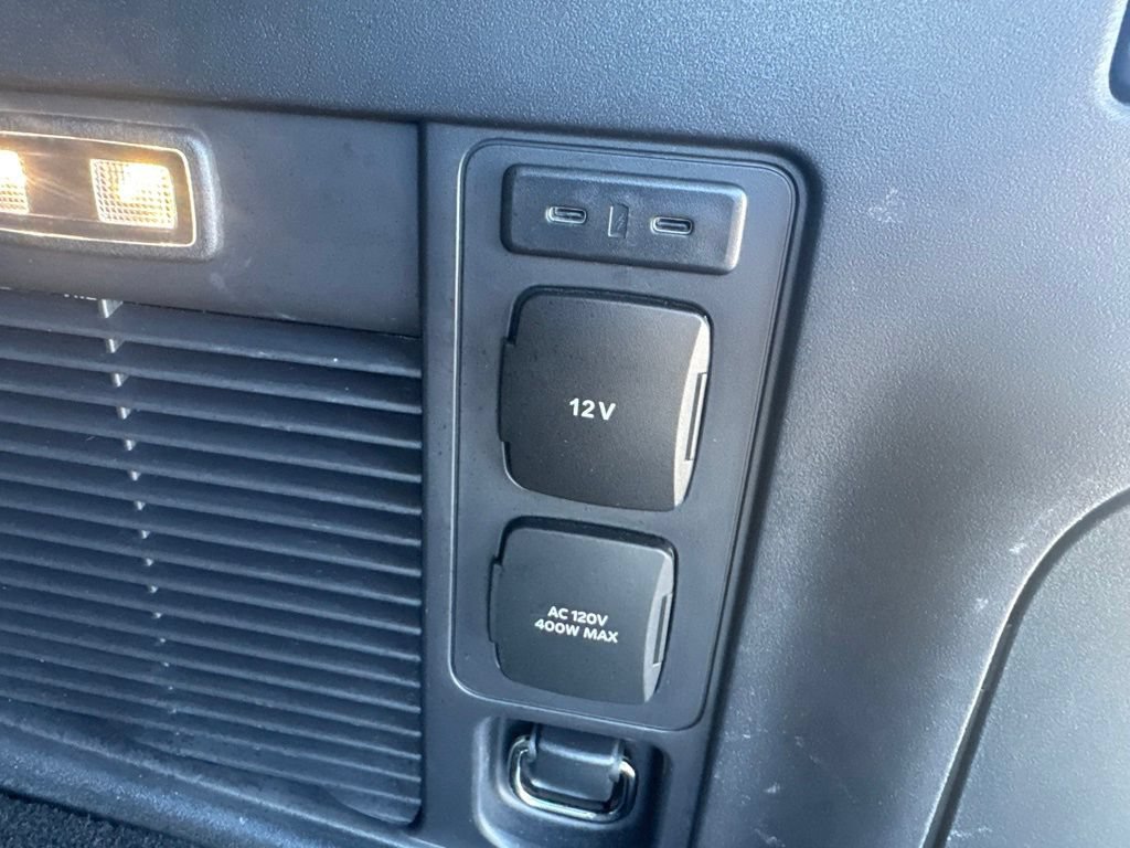 Used 2025 Ford Expedition Tremor AWD/4WD image 58