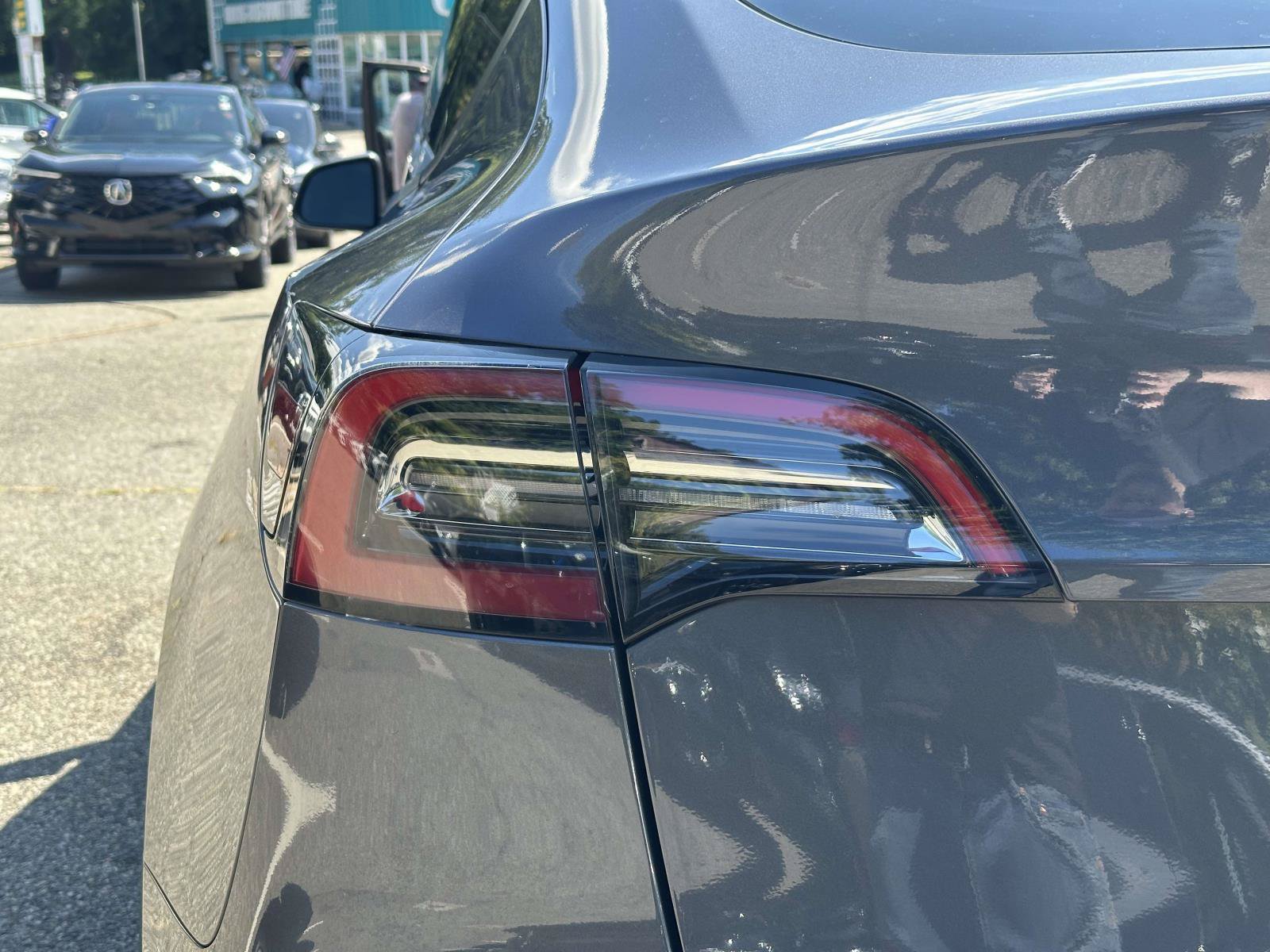 Used 2023 Tesla Model Y Long Range AWD/4WD image 15