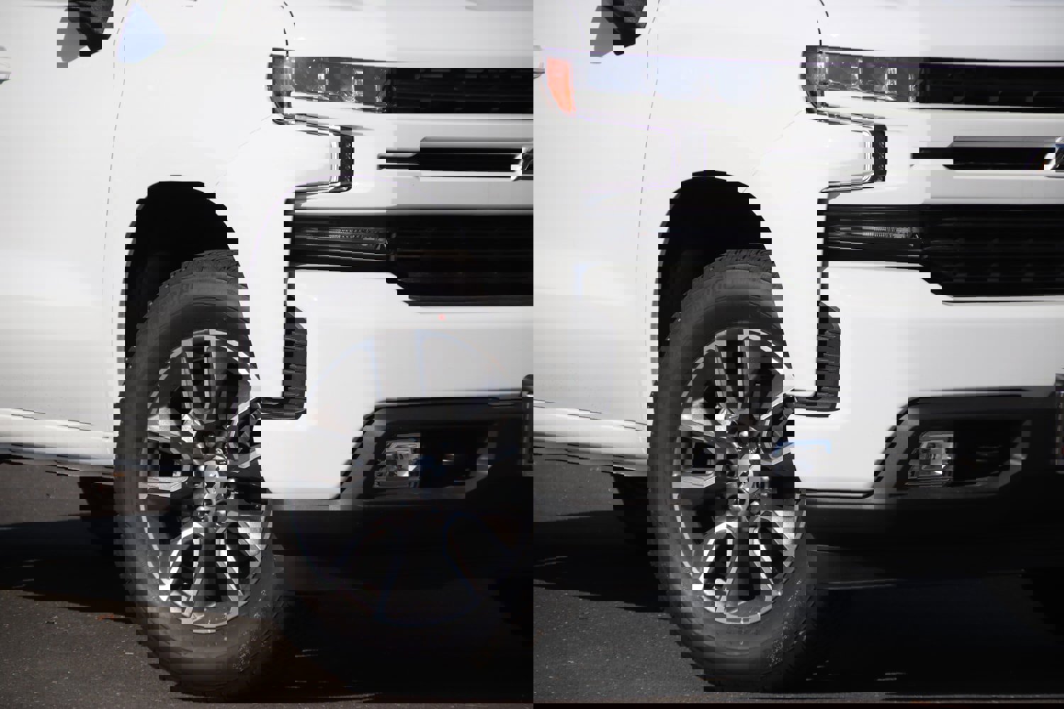 Used 2022 Chevrolet Silverado 1500 RST image 3