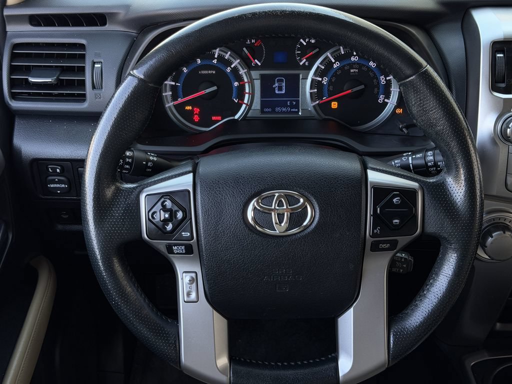 Used 2015 Toyota 4Runner SR5 AWD/4WD image 13