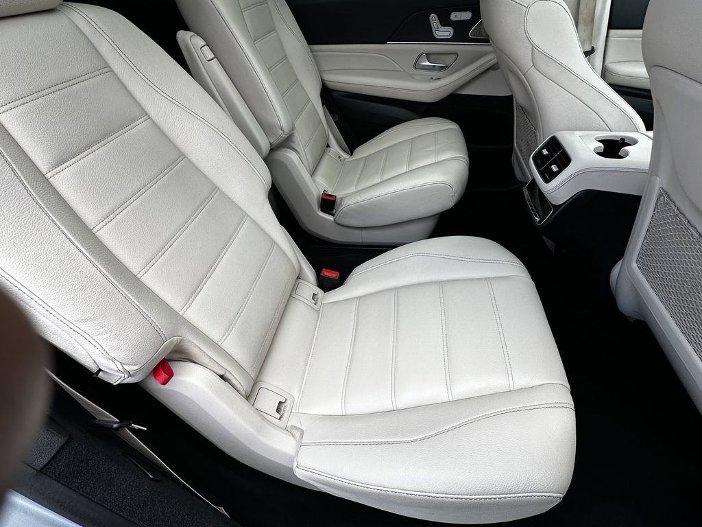 Certified 2023 Mercedes-Benz GLS 450 4MATIC image 18