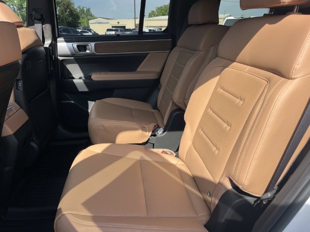 New 2027 Hyundai Santa Fe Calligraphy AWD/4WD image 18