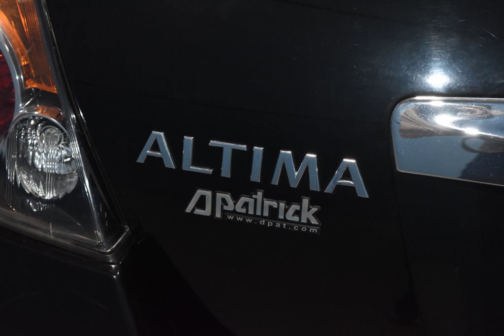 Used 2010 Nissan Altima 2.5 SL w/ SL Pkg FWD image 25