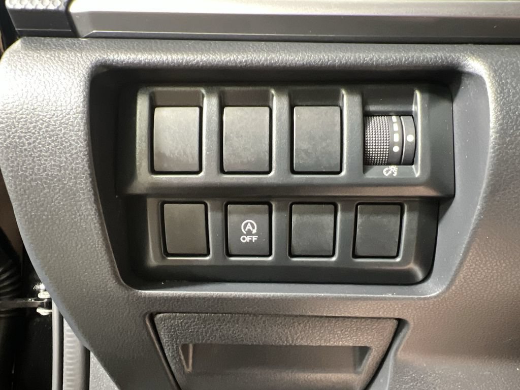 Used 2019 Subaru Forester Premium w/ All-Weather Package AWD/4WD image 17