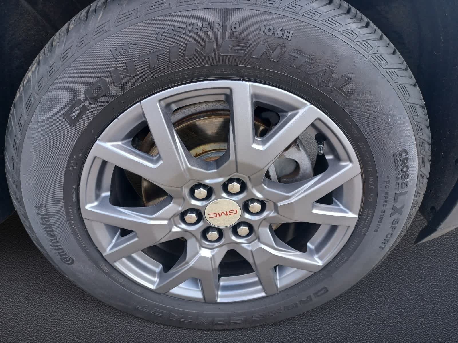 Used 2020 GMC Acadia SLT FWD image 24