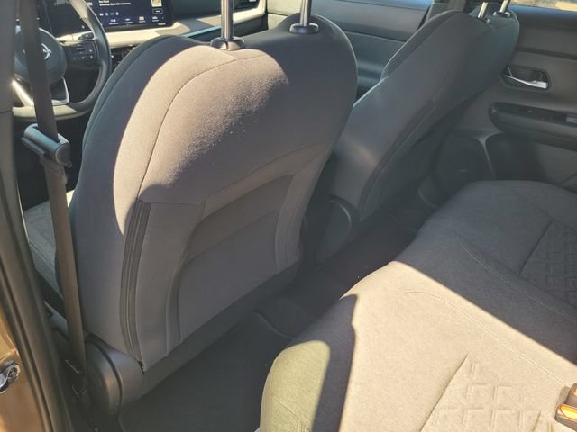 Used 2026 Nissan Kicks SV FWD image 14