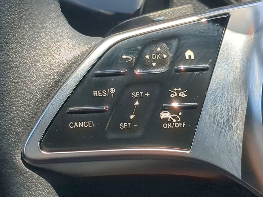 Used 2024 Mercedes-Benz CLA 250 4MATIC image 12