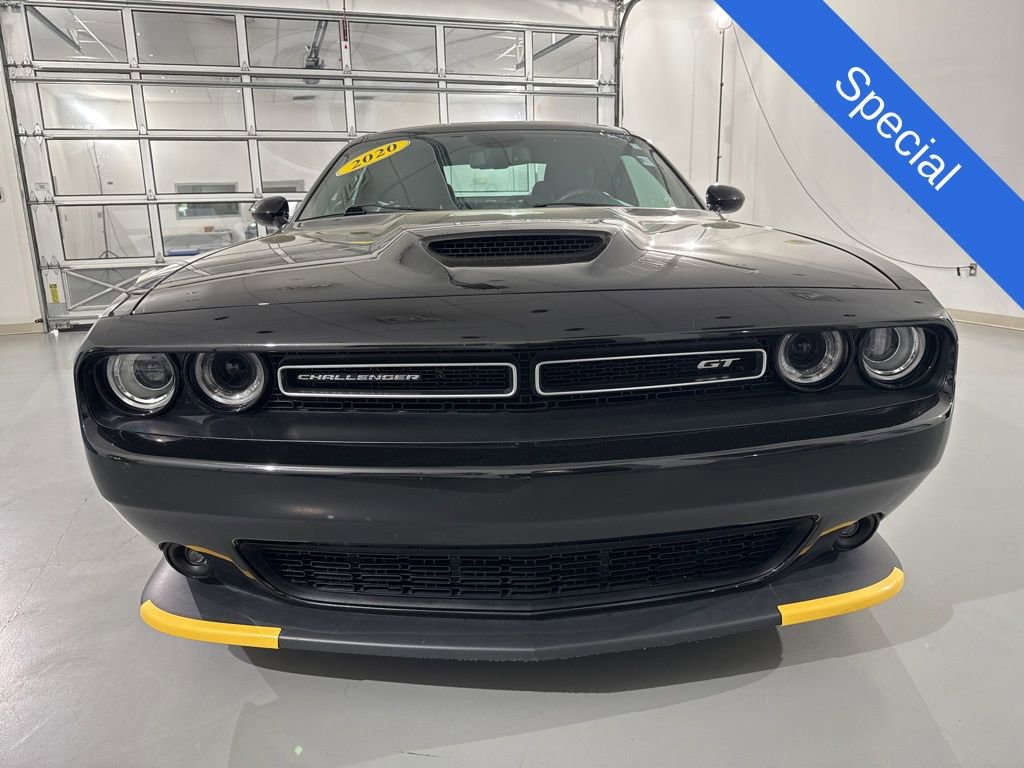 Used 2020 Dodge Challenger GT image 2