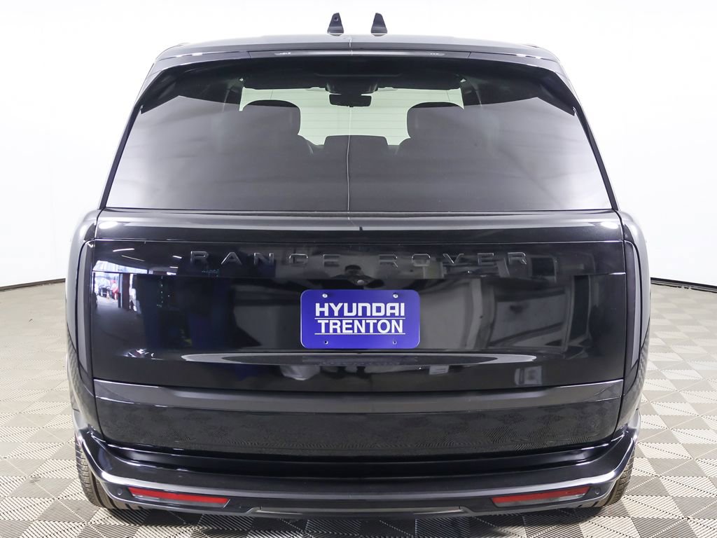 Used 2023 Land Rover Range Rover Long Wheelbase Autobiography image 20