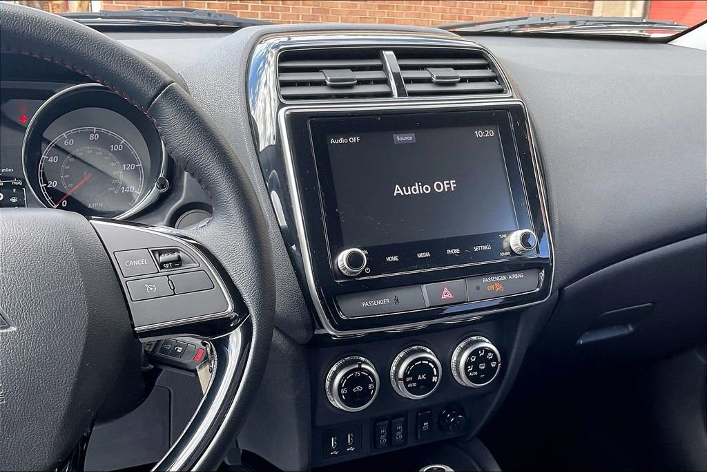 Used 2022 Mitsubishi Outlander Sport LE AWD/4WD image 6