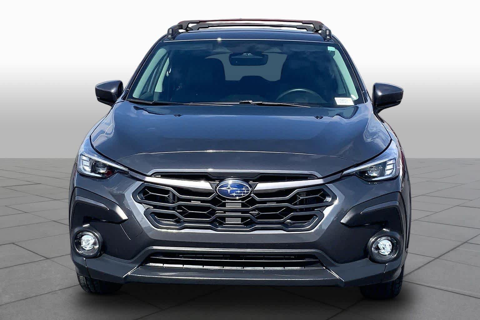 Used 2024 Subaru Crosstrek 2.5i Limited w/ Crosstrek Mirror Package AWD/4WD image 4