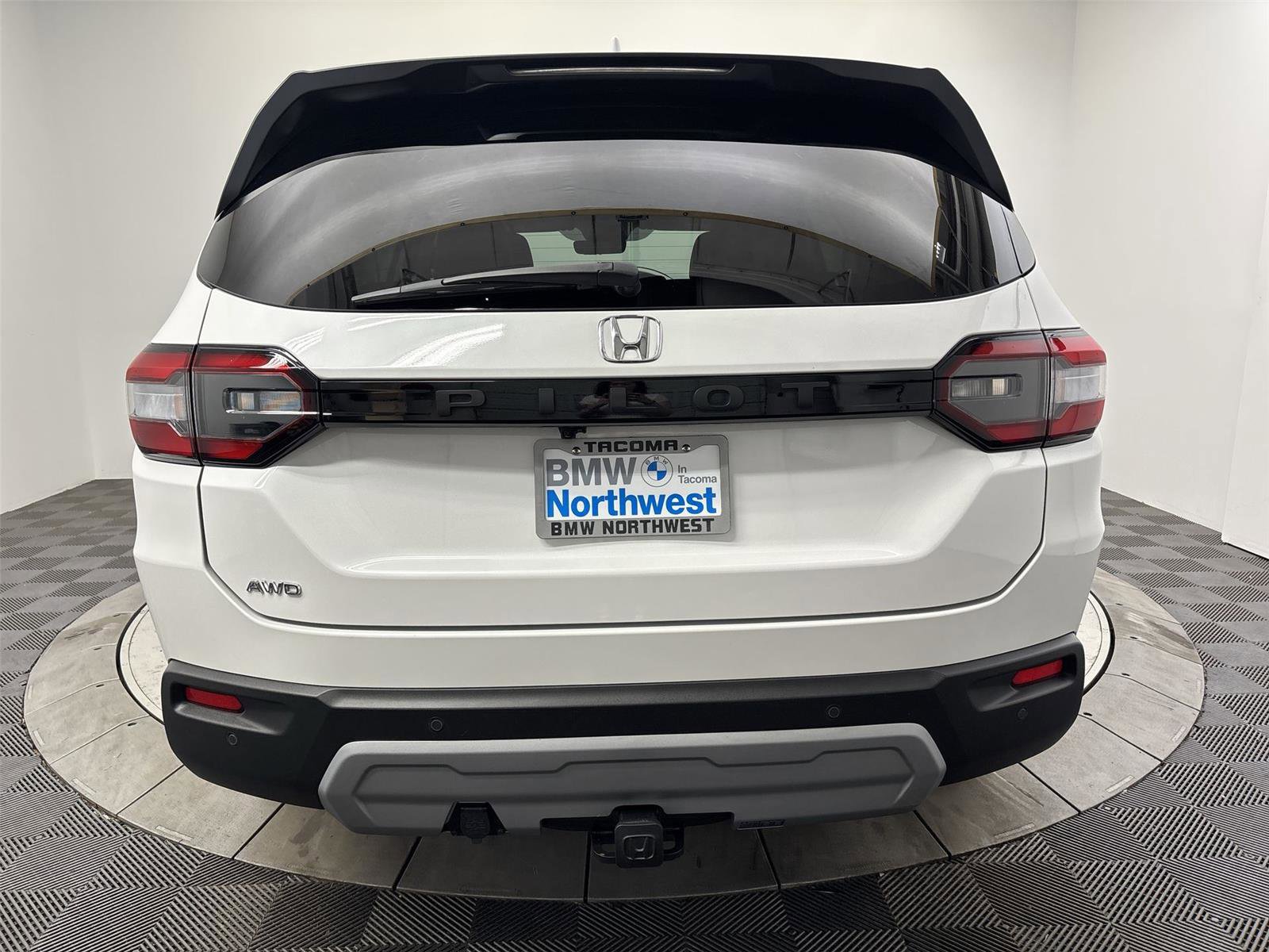 Used 2024 Honda Pilot EX-L image 15