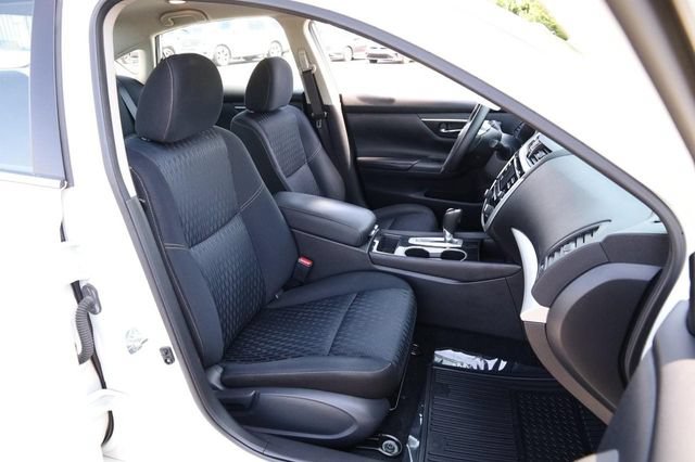 Used 2018 Nissan Altima 2.5 SV FWD image 25