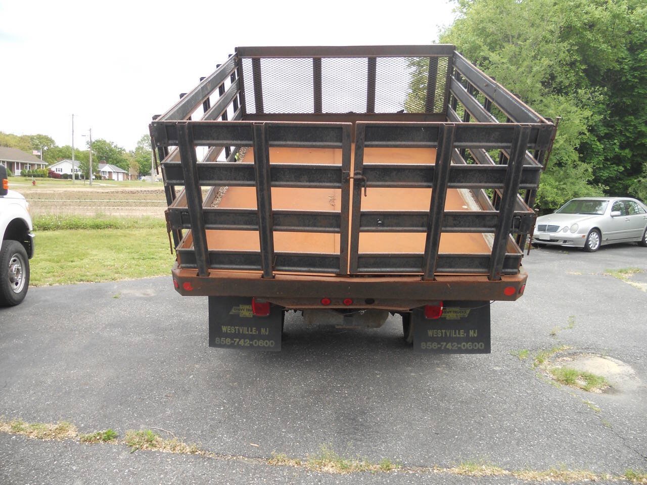 Used 2002 Chevrolet Silverado 3500 2WD Regular Cab image 20