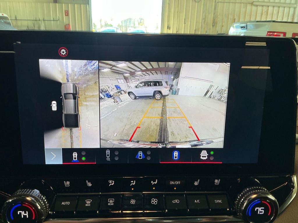 Certified 2023 GMC Canyon Denali AWD/4WD image 24
