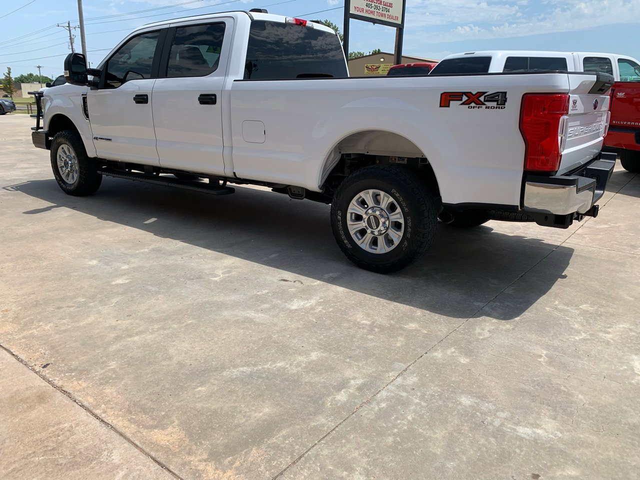 Used 2022 Ford F250 XL w/ STX Appearance Package image 4