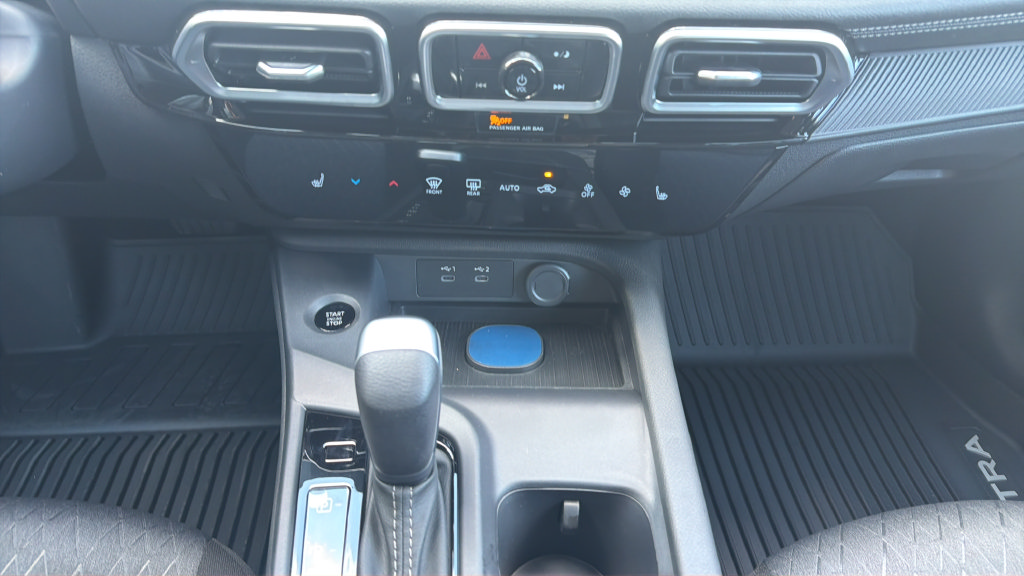 New 2027 Nissan Sentra SV w/ SV Convenience Package FWD image 14
