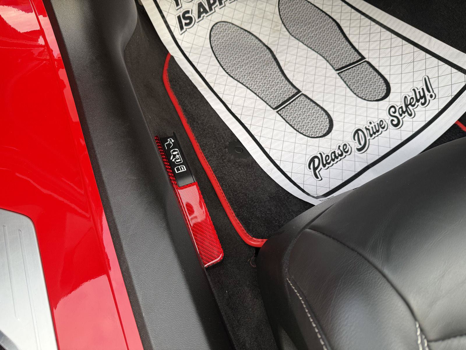 Used 2024 Chevrolet Corvette Stingray Preferred Cpe w/ Z51 Performance Package RWD image 36