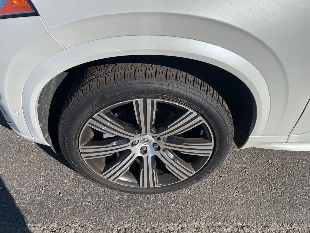 Used 2022 Volvo XC90 T6 Inscription w/ Advanced Package image 31