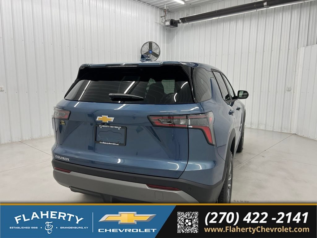 New 2026 Chevrolet Equinox LT FWD image 3
