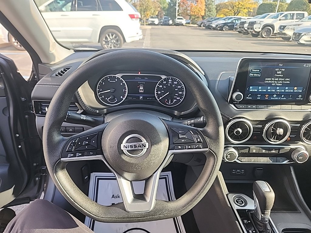 Certified 2023 Nissan Sentra SV FWD image 15