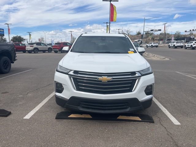 Used 2023 Chevrolet Traverse LT AWD/4WD image 2