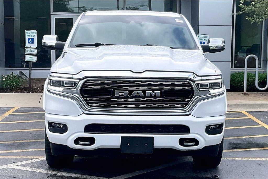 Used 2023 RAM 1500 Limited AWD/4WD image 3