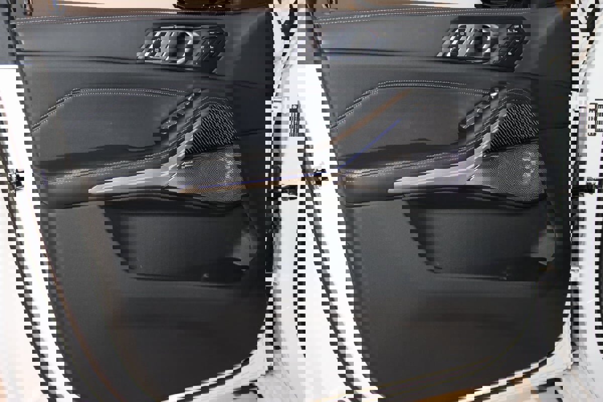 Used 2024 BMW X7 M60i image 34