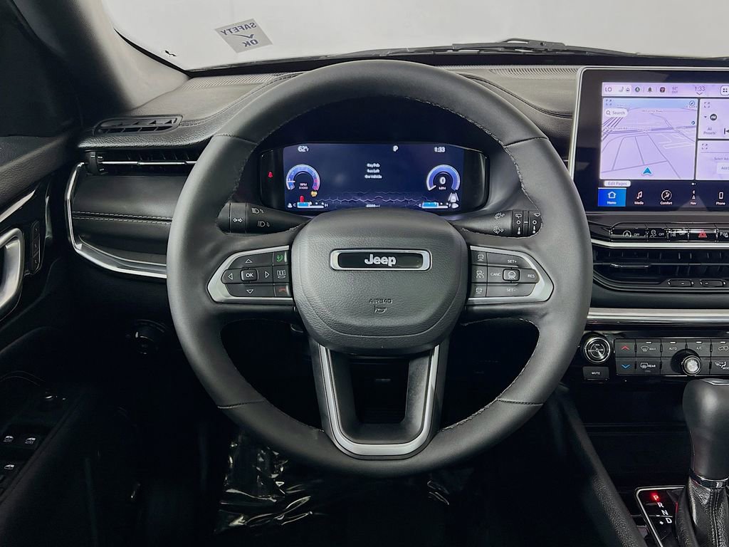 Used 2023 Jeep Compass High Altitude w/ Driver Assist Group I image 11