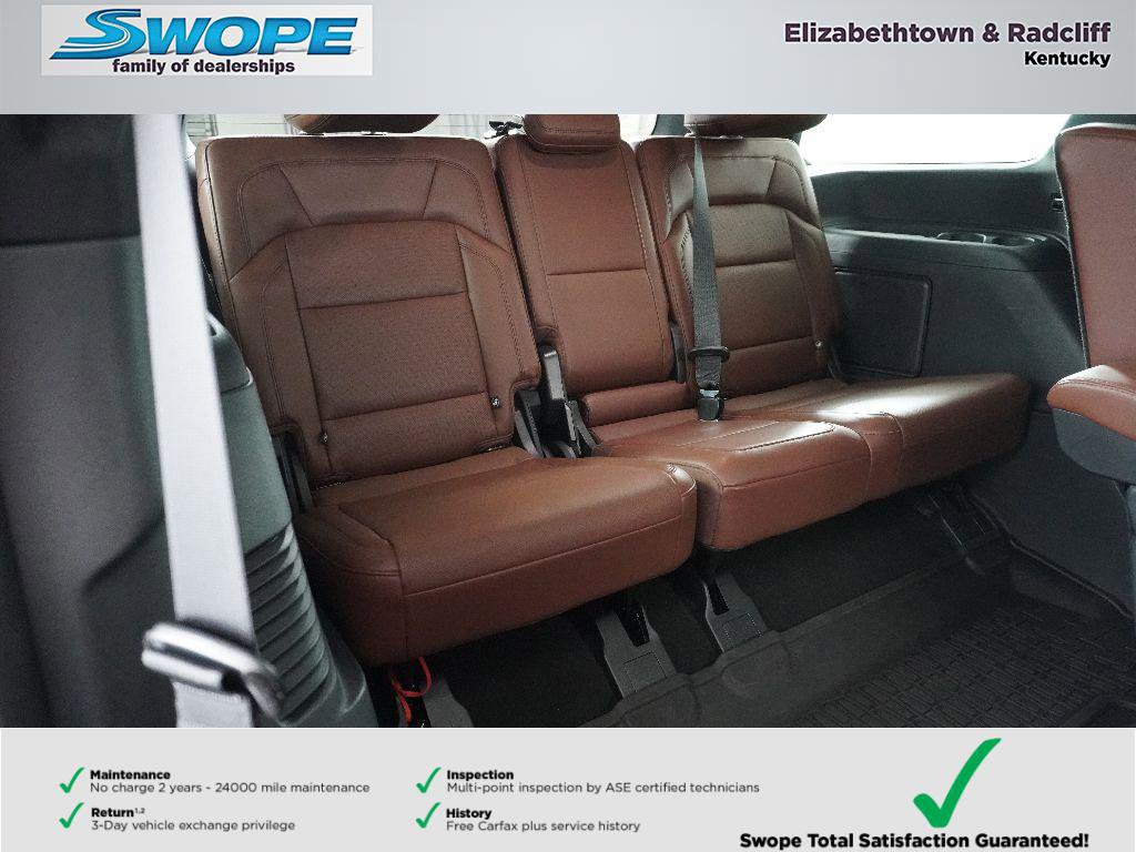 Used 2025 Lincoln Navigator Reserve image 11
