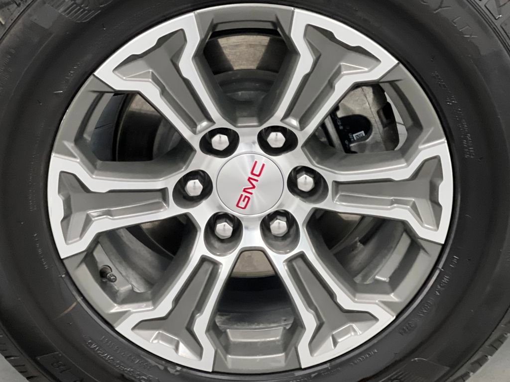 Used 2025 GMC Sierra 1500 SLT image 64