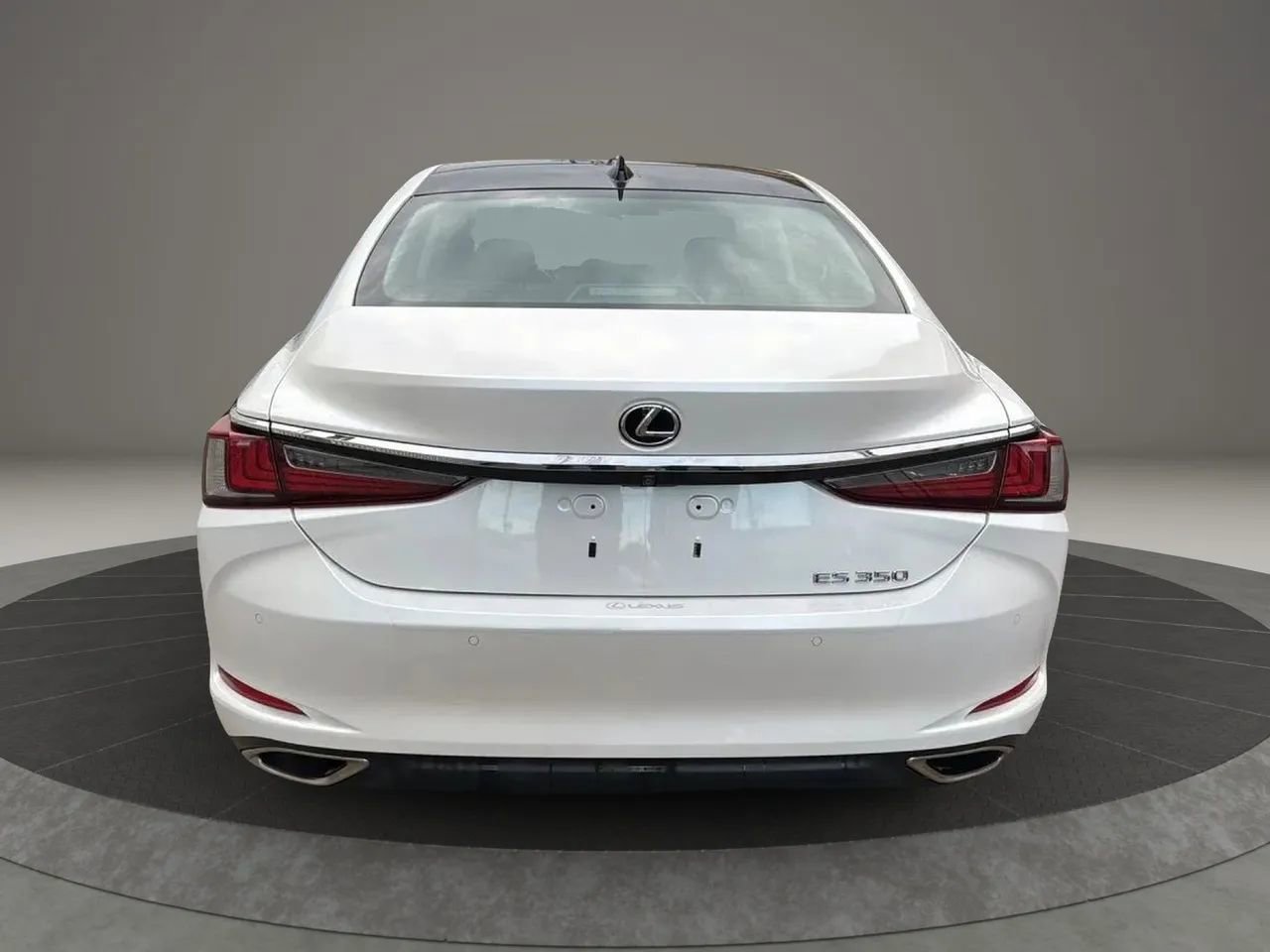 Used 2019 Lexus ES 350 image 6