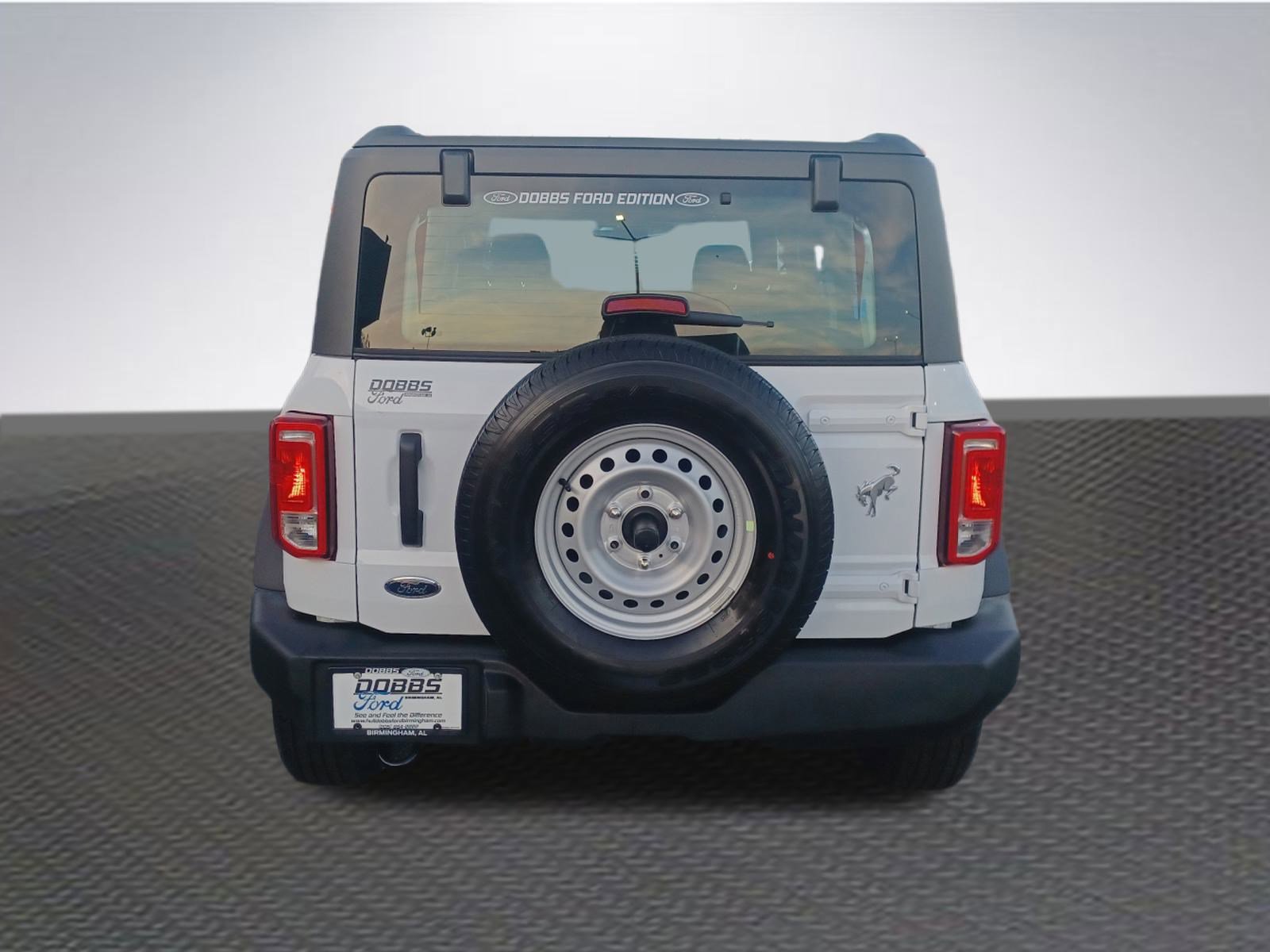 New 2025 Ford Bronco 4-Door image 6