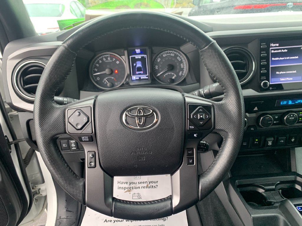 Used 2021 Toyota Tacoma TRD Off-Road w/ Technology Package AWD/4WD image 26