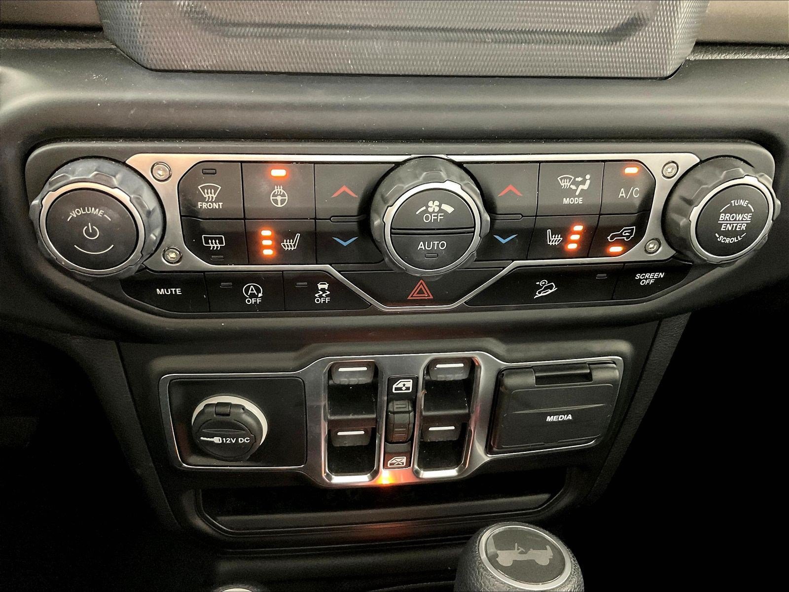 Used 2021 Jeep Wrangler Unlimited Sport AWD/4WD image 34