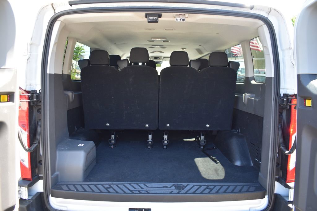 Used 2024 Ford Transit 350 XLT RWD image 38