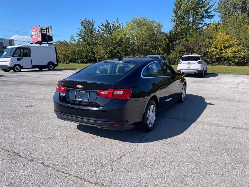 Used 2021 Chevrolet Malibu LS FWD image 5