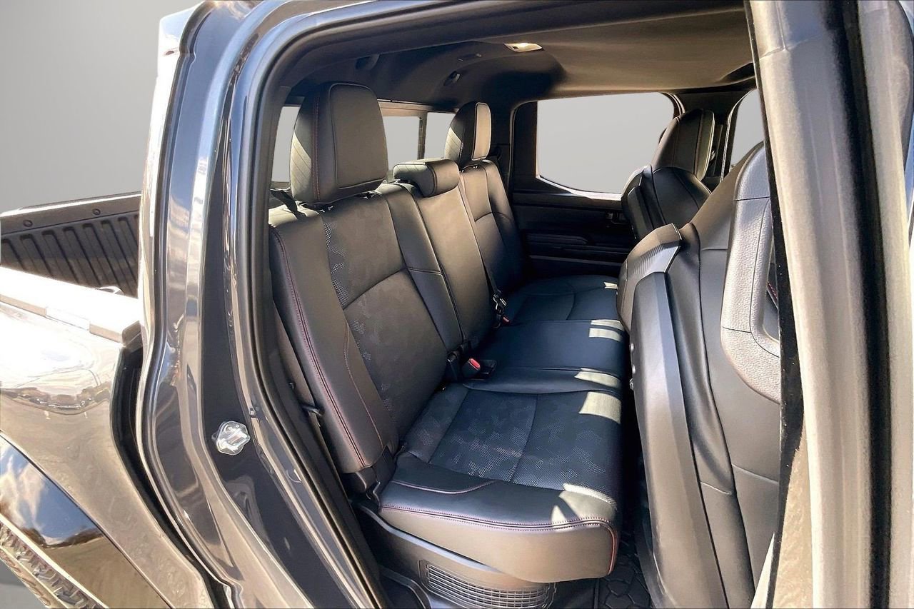 Used 2025 Toyota Tacoma TRD Pro image 25